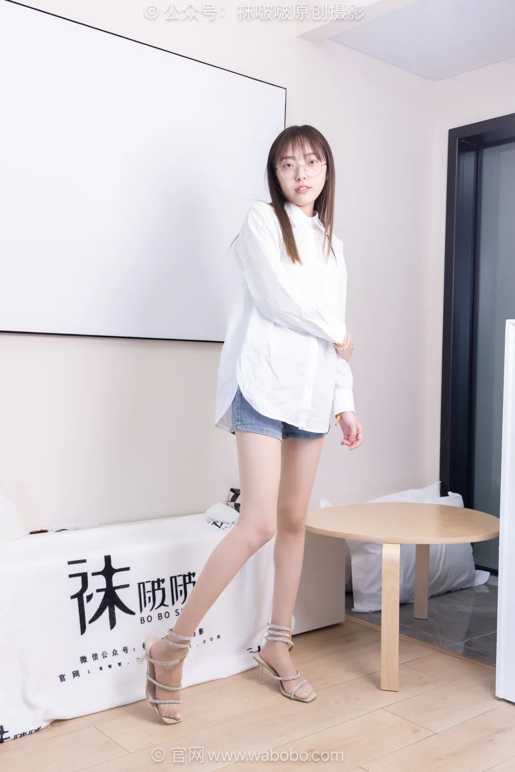 [BoBoSocks袜啵啵]NO.701 稚予-高跟凉鞋、薄肉丝[160P/1V/6.48GB]
