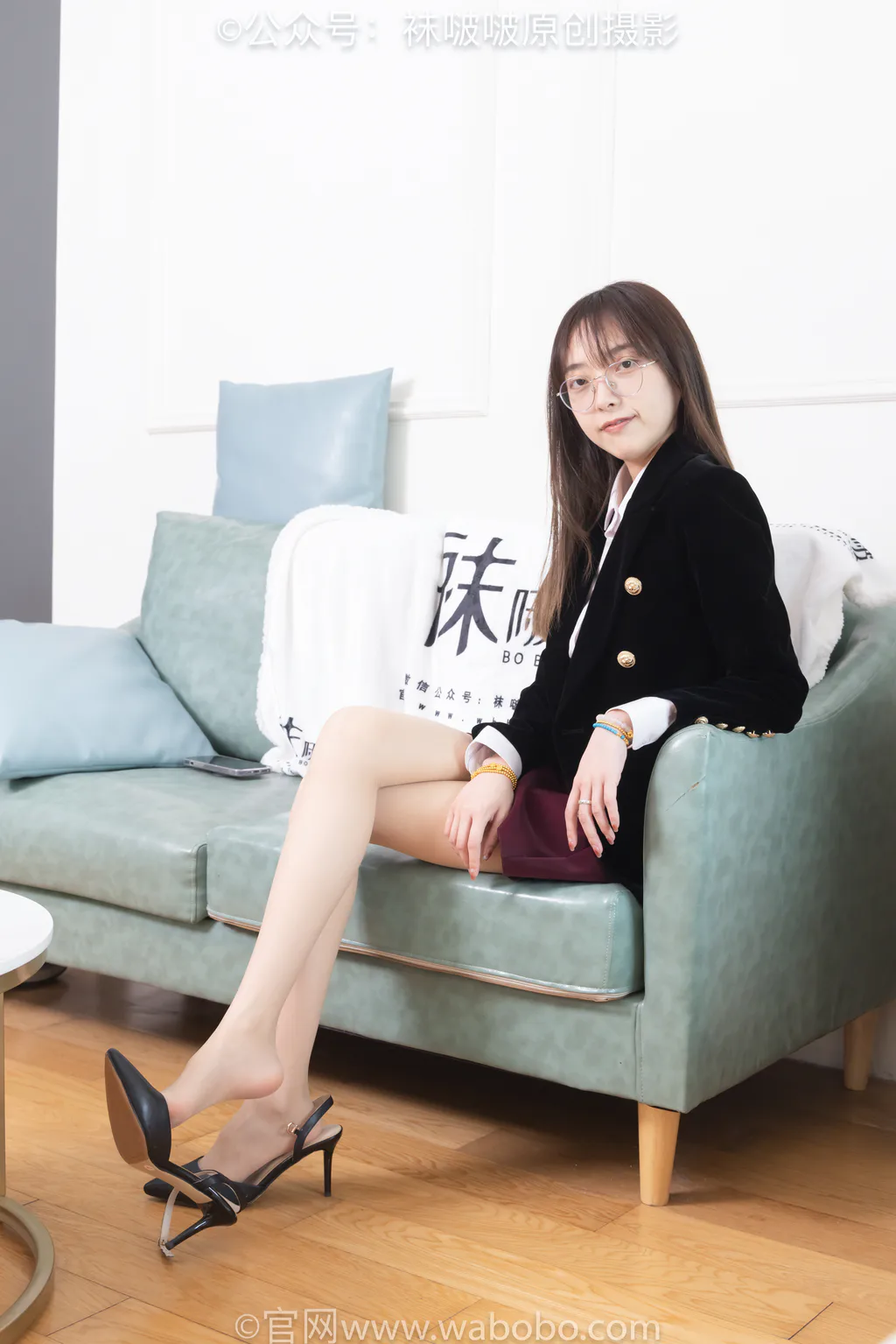 [BoBoSocks袜啵啵]NO.686 稚予-ol至服、高跟鞋、薄肉丝[158P/1V/8.82GB]