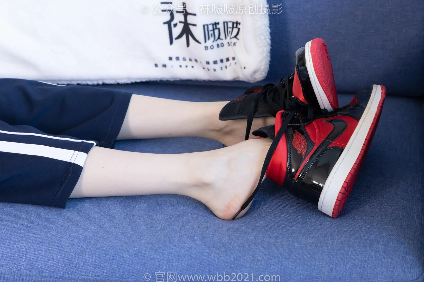 [BoBoSocks袜啵啵]NO.398 稚予-板鞋、白船袜、裸足、裸足[150P/1V/6.42GB]