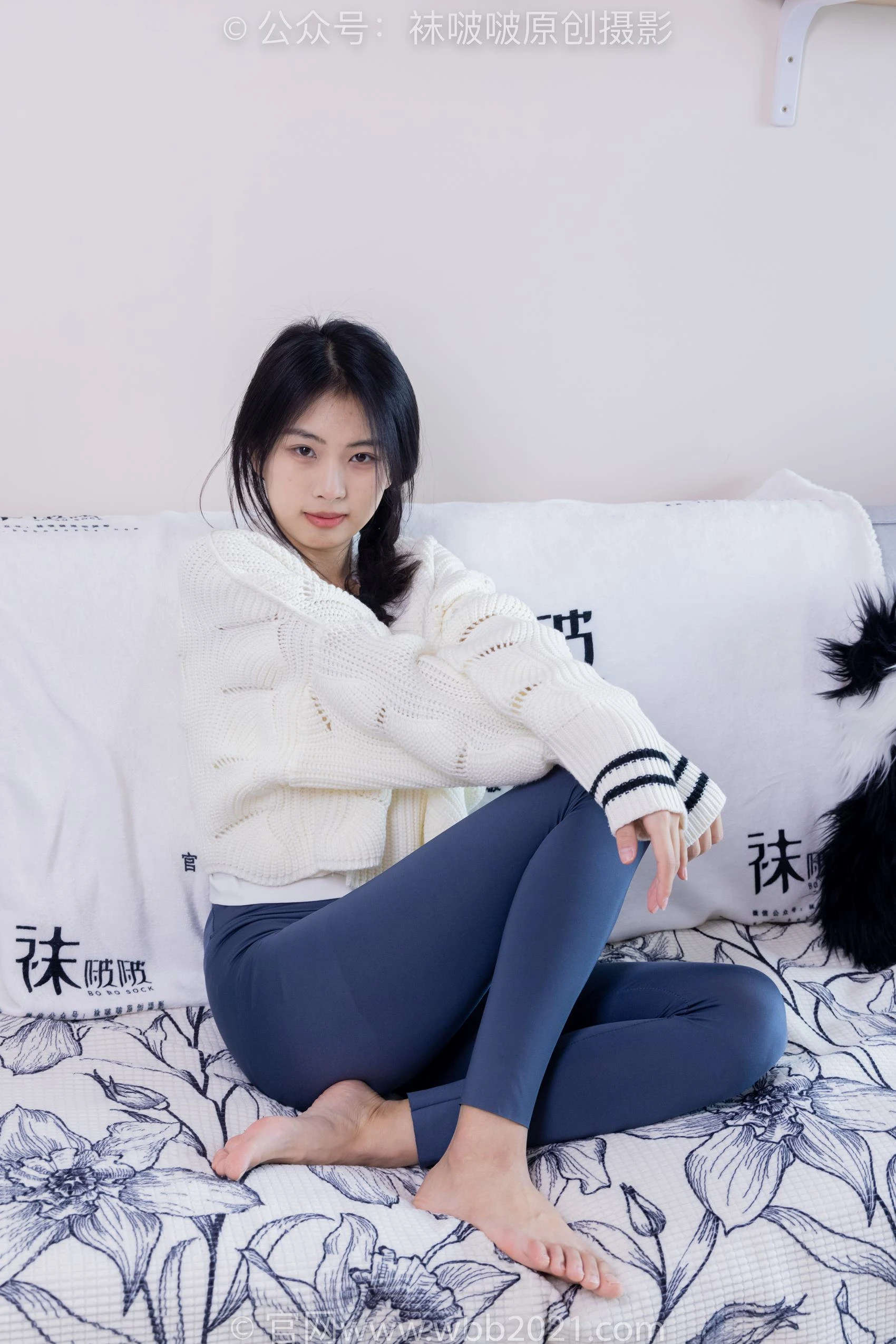 [BoBoSocks袜啵啵]NO.389 奶油-长靴、高跟凉鞋、黑丝、瑜伽裤裤里丝[190P/1V/7.95GB]