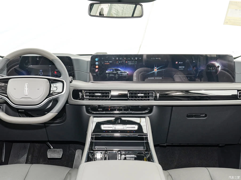 林肯_飞行家 2024款 3.0T V6 四驱典雅版 六座 高清图集