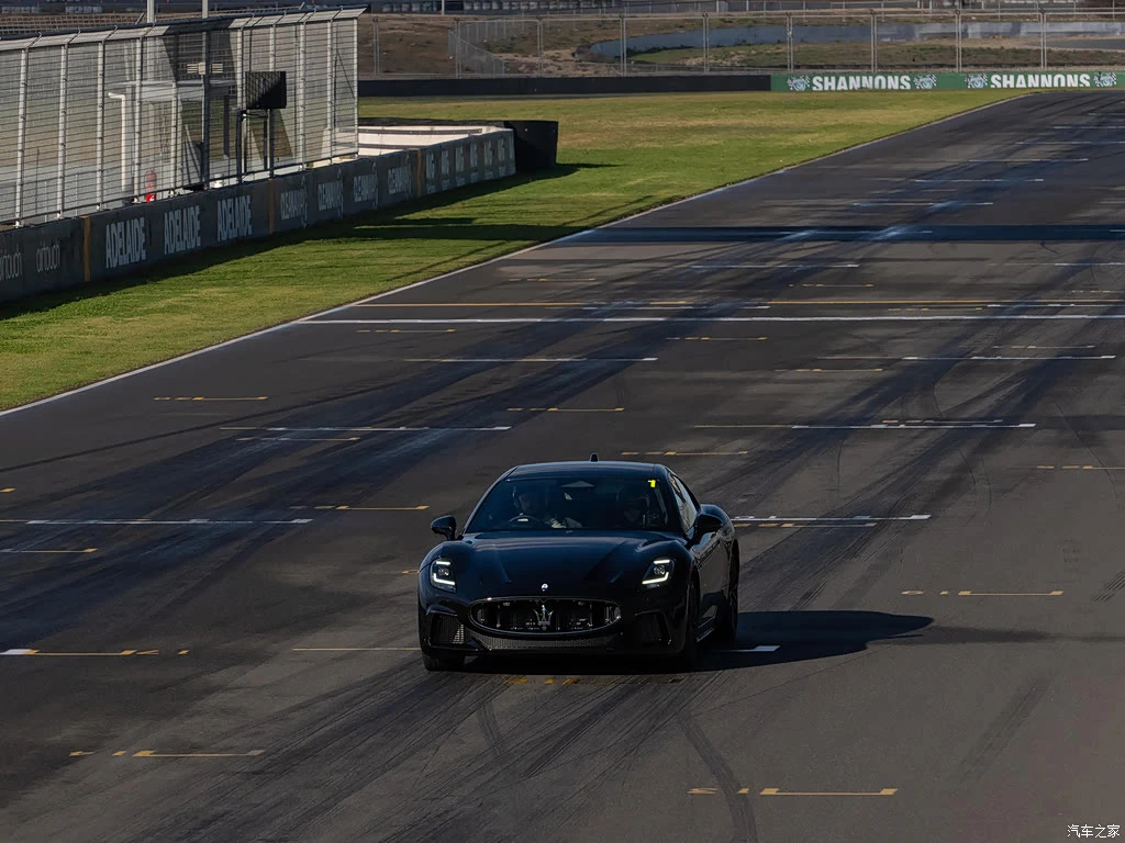 玛莎拉蒂_GranTurismo 2024款 Trofeo 澳大利亚版 高清图集