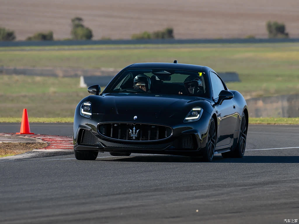 玛莎拉蒂_GranTurismo 2024款 Trofeo 澳大利亚版 高清图集