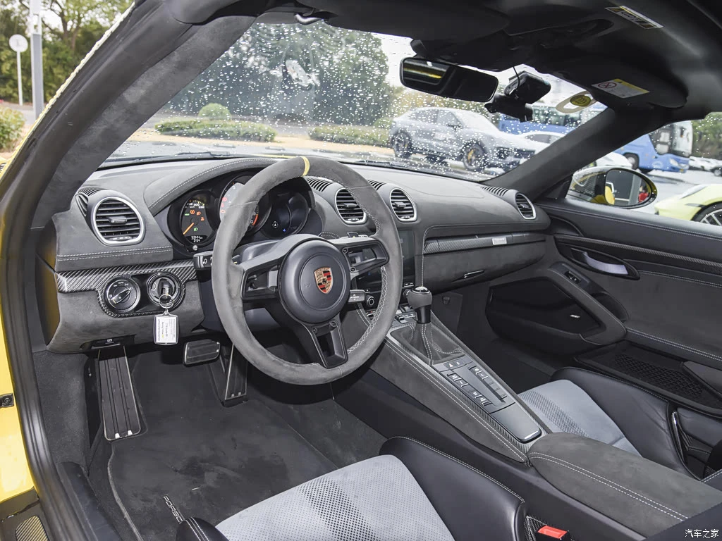 保时捷_保时捷718 2023款 Spyder RS 4.0L 高清图集