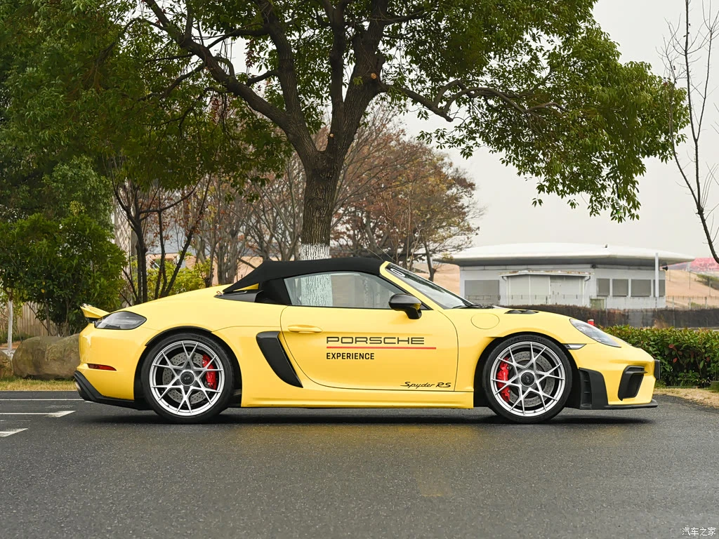 保时捷_保时捷718 2023款 Spyder RS 4.0L 高清图集