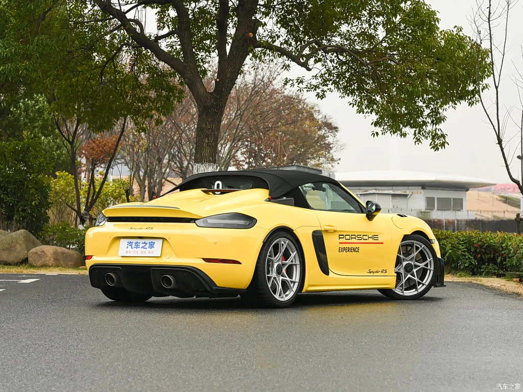 保时捷_保时捷718 2023款 Spyder RS 4.0L 高清图集