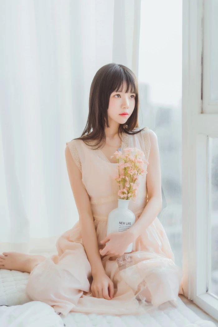 萝莉风COS 桜桃喵 – 肉色小猫咪 喵呀 [30P/329MB]