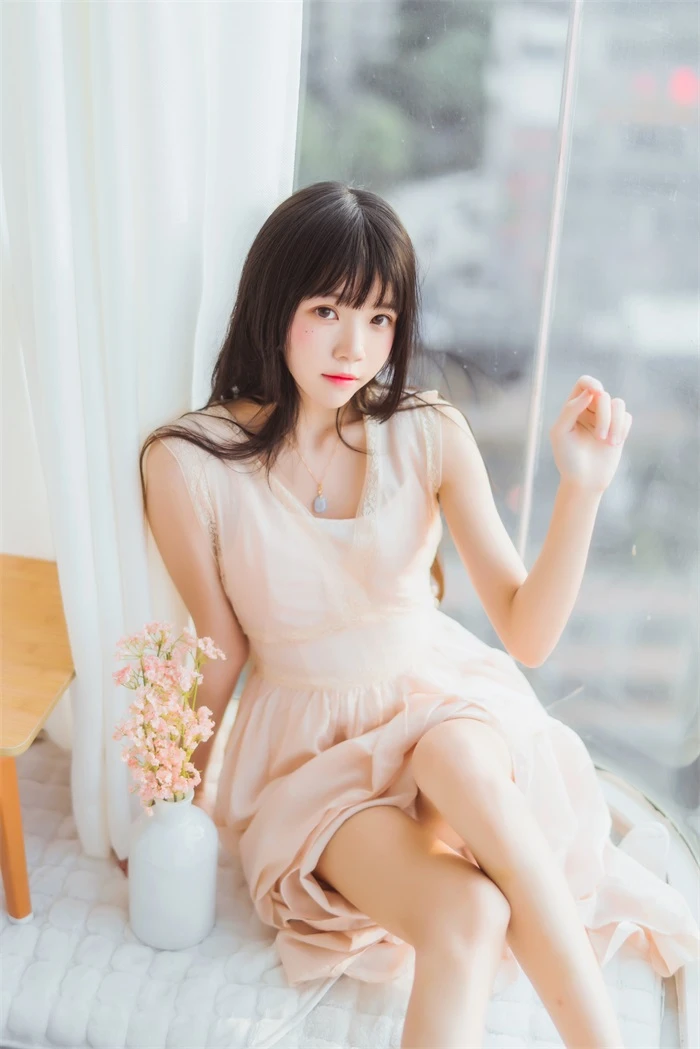 萝莉风COS 桜桃喵 – 肉色小猫咪 喵呀 [30P/329MB]