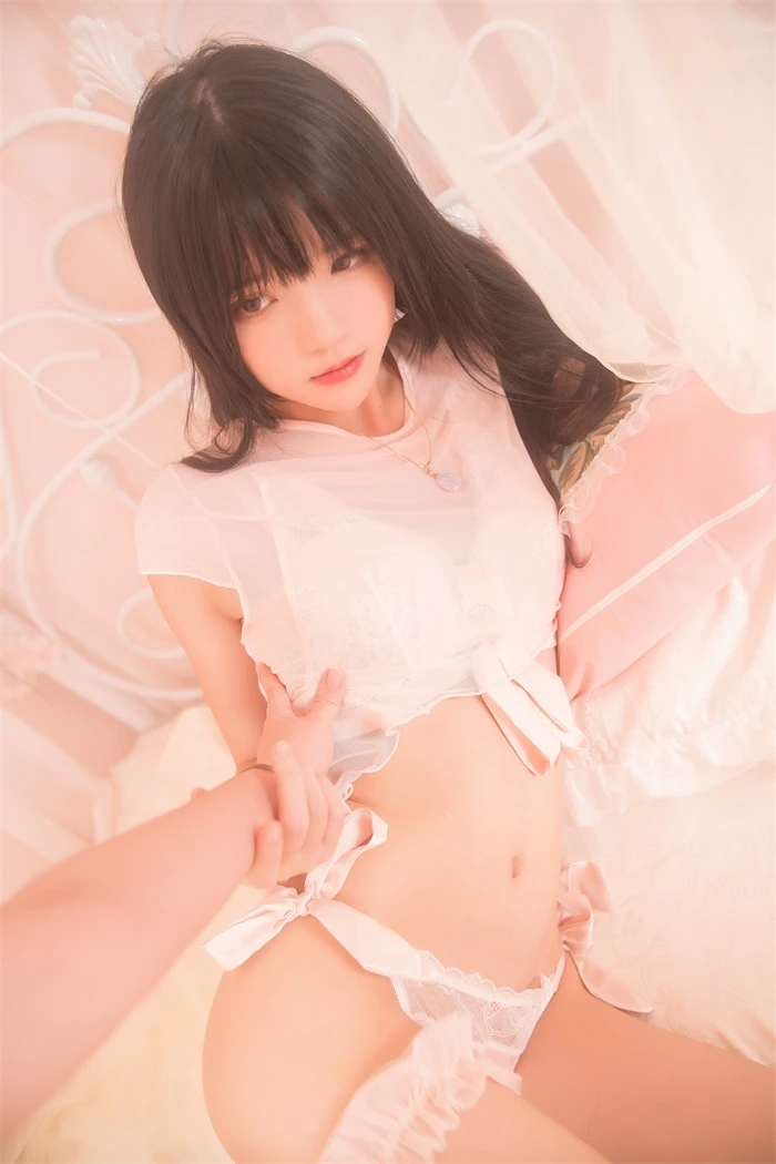 萝莉风COS 桜桃喵 – 双人本 [22P/577MB]