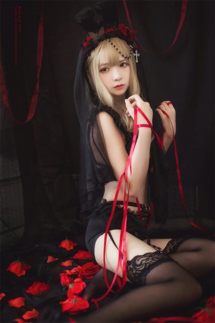 网红Coser@疯猫ss -黑色玫瑰 [20P/27MB]