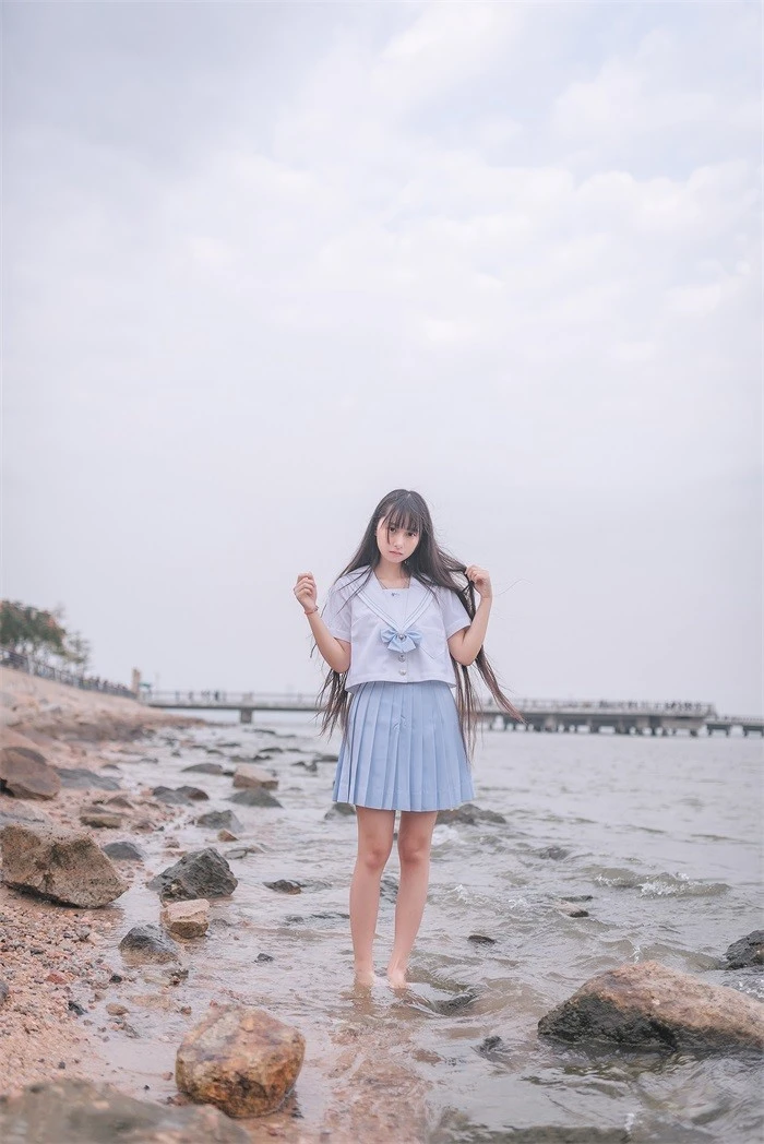 风之领域精品写真@No.155 海边漫步 [51P/150MB]
