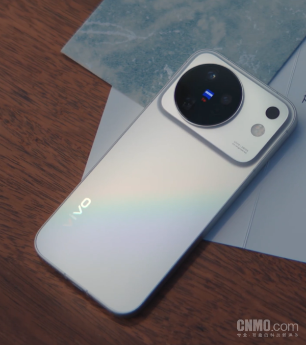 vivo WATCH 6与Buds Clip官宣：9月21日正式发布