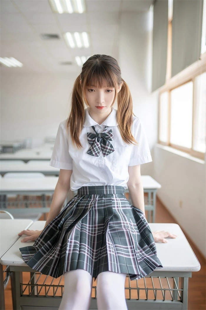 风之领域精品写真@No.070 双马尾的白丝JK [45P/223MB]
