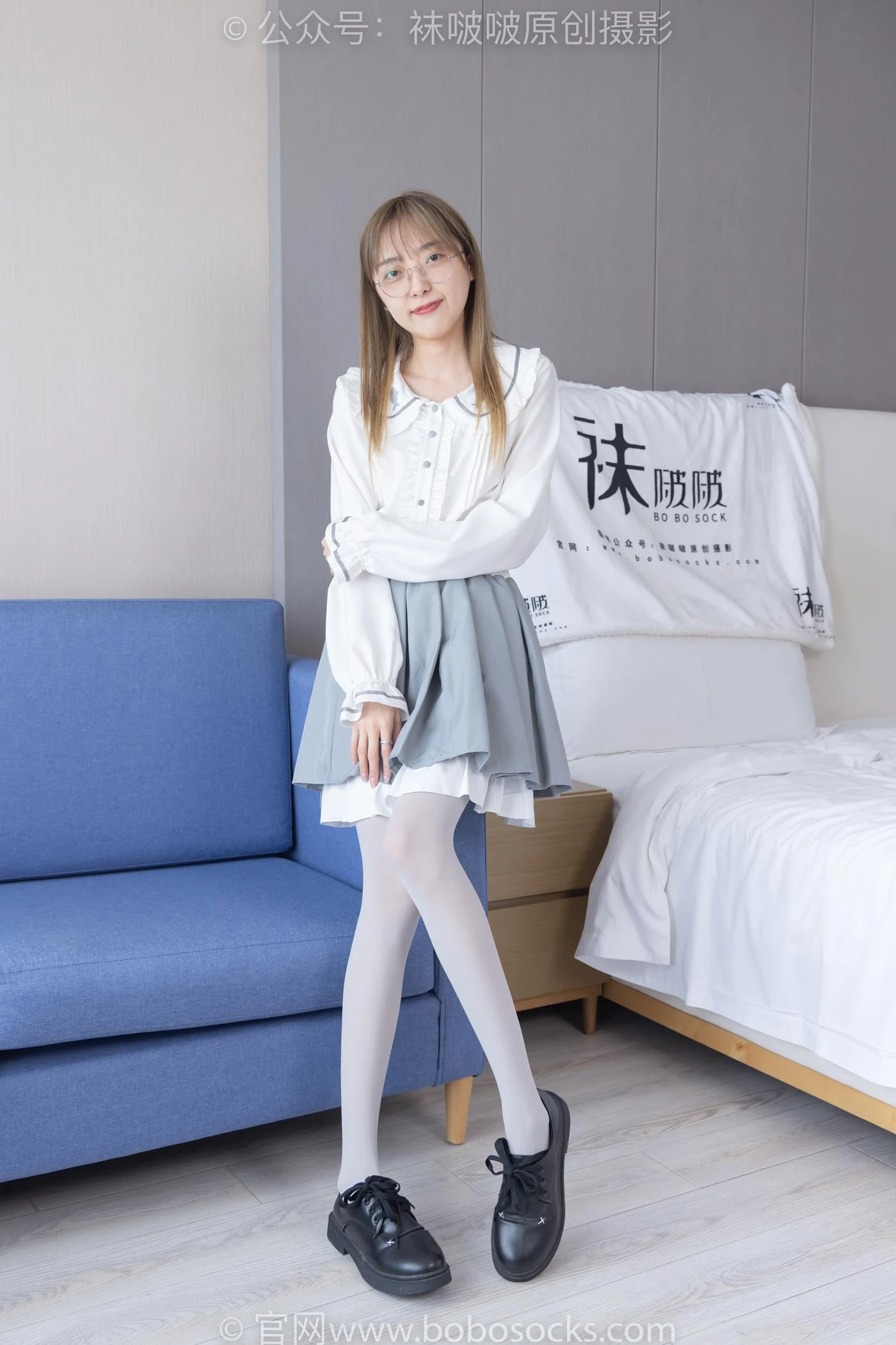 [BoBoSocks袜啵啵]NO.213 稚予-黑皮鞋、厚灰丝[140P/1V/5.53GB]