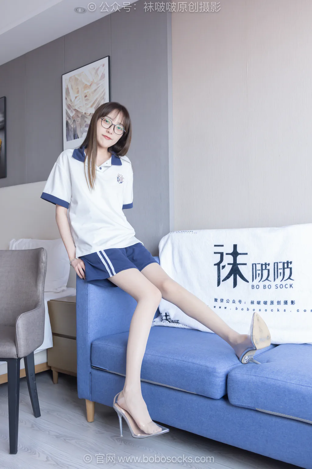 [BoBoSocks袜啵啵]NO.719 稚予-透明高跟鞋、高跟凉鞋、薄肉丝[160P/1V/6.16GB]