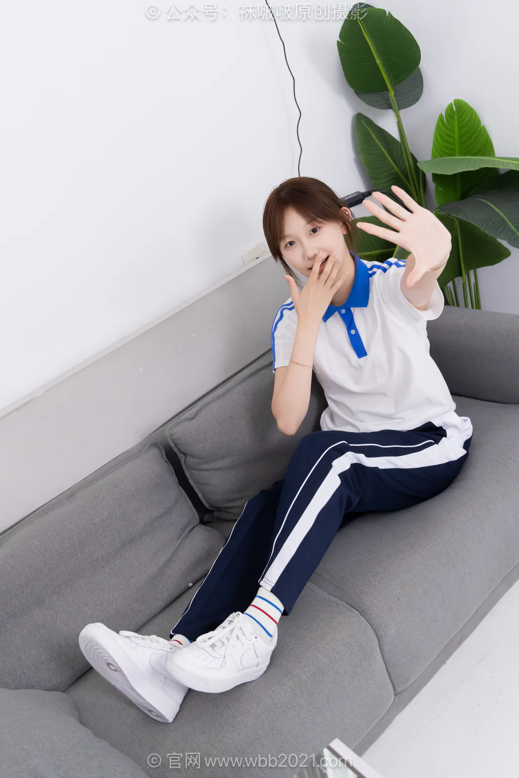 [BoBoSocks袜啵啵]NO.633 香菜-板鞋、白棉袜、裸足、校服[191P/1V/6.63GB]