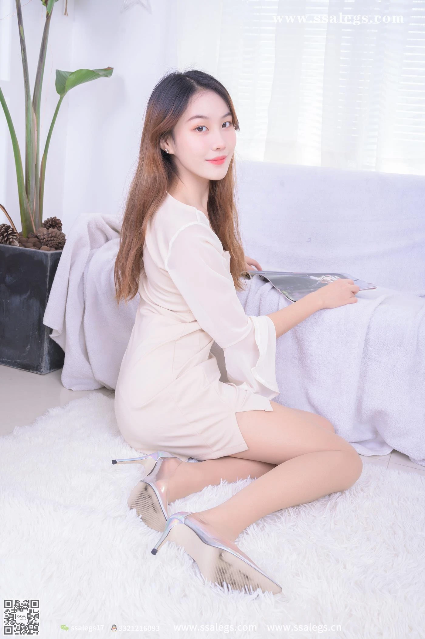 [SSA丝社]超清写真 NO.446 素素 简简单单的穿开裆丝袜(下)[130P/1.16GB]