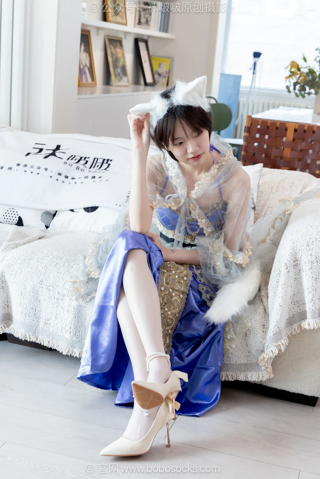 [BoBoSocks袜啵啵]NO.722 小甜豆-高跟鞋、油亮薄白丝、裸足[167P/1V/6.67GB]