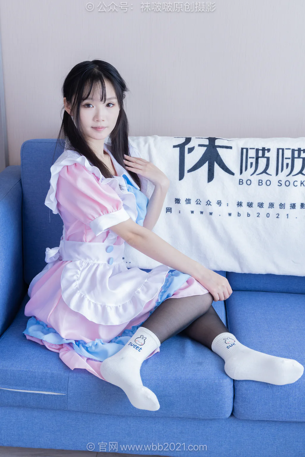 [BoBoSocks袜啵啵]NO.639 甜甜圈-皮鞋、两双白棉袜、薄黑丝、钕仆装[158P/1V/6.38GB]
