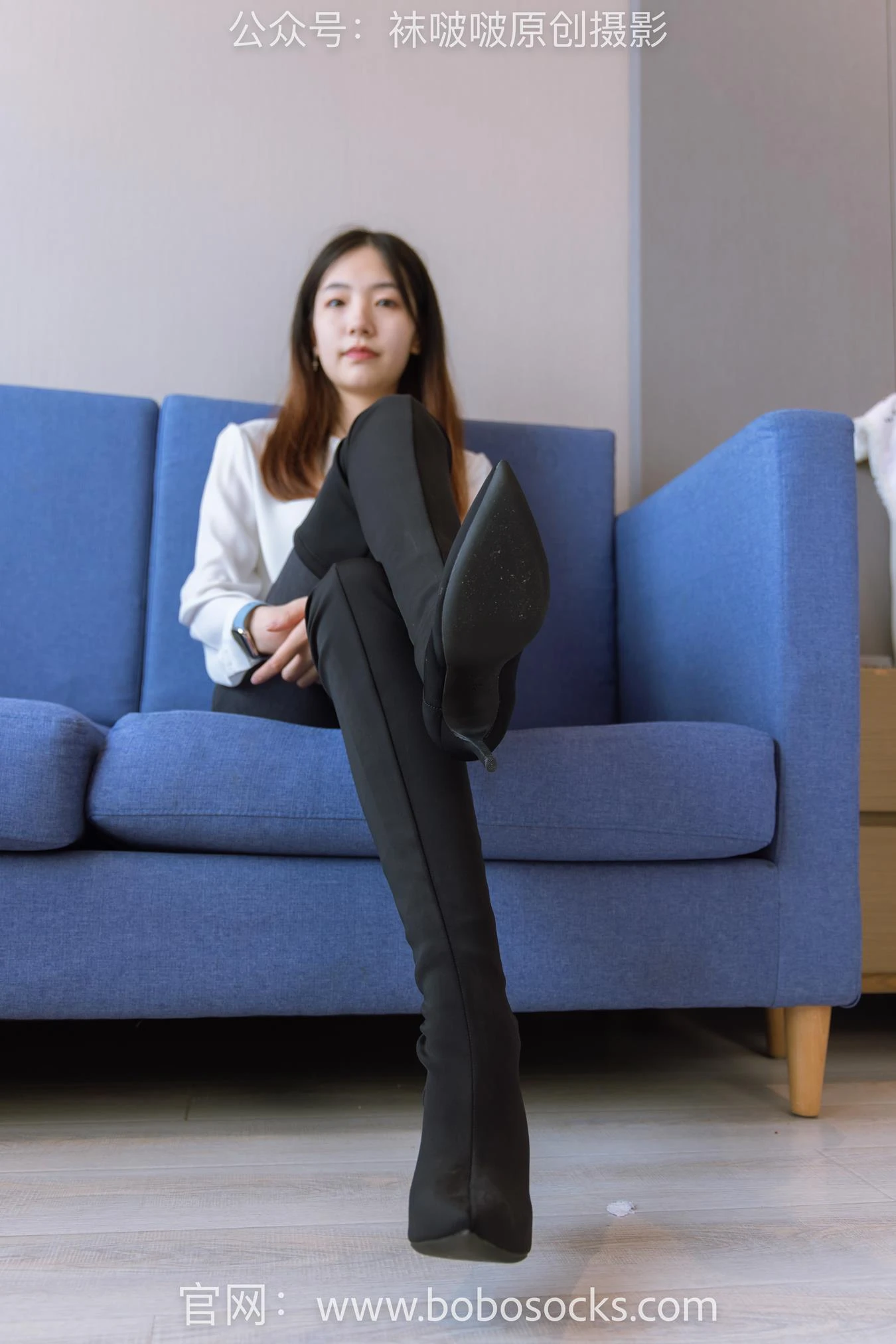 [BoBoSocks袜啵啵]NO.158 小甜豆-高跟长靴、白棉袜、裸足[136P/1V/5.71GB]