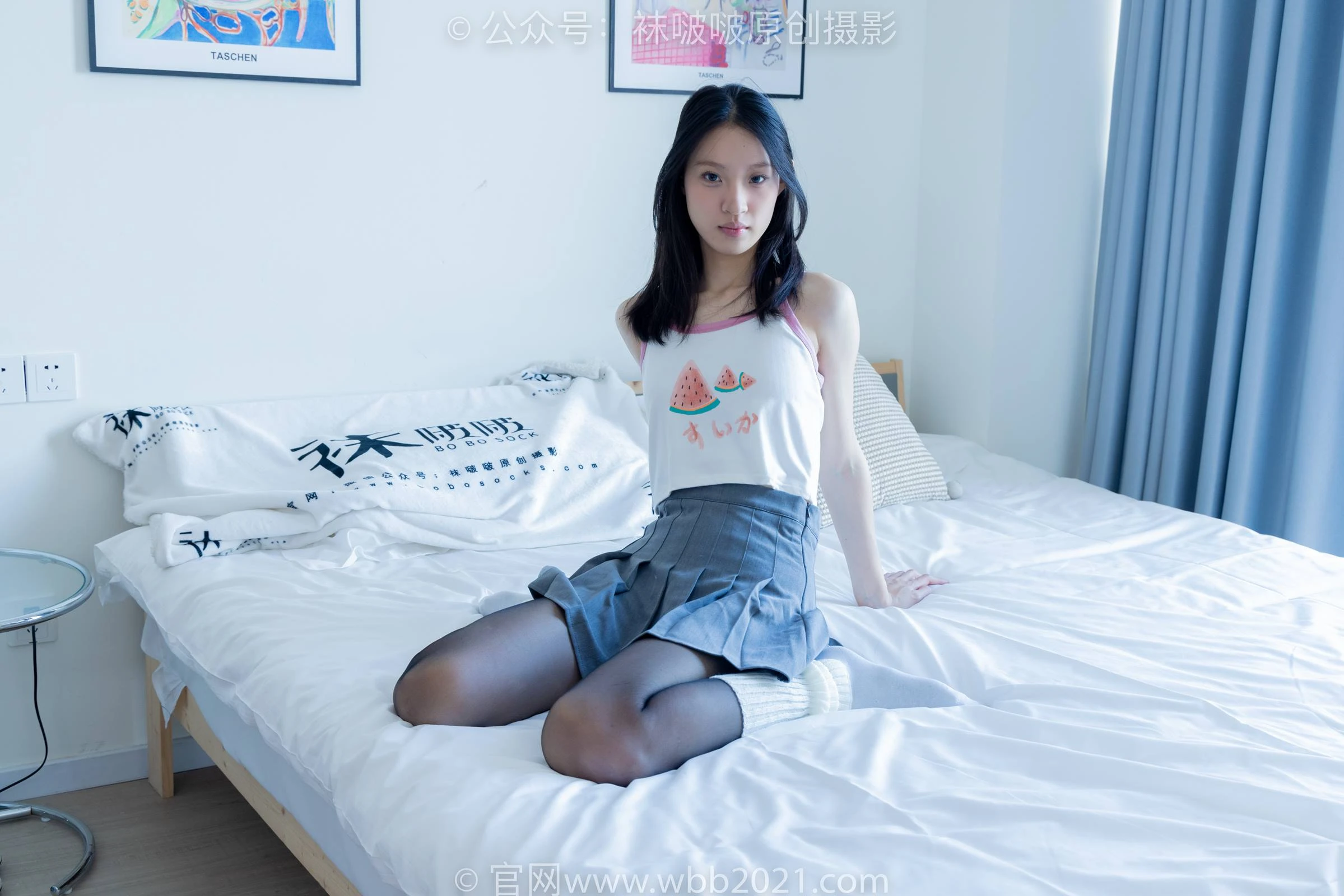 [BoBoSocks袜啵啵]NO.333 雪糕-板鞋、白棉袜、黑丝、堆堆袜套[140P/1V/5.93GB]