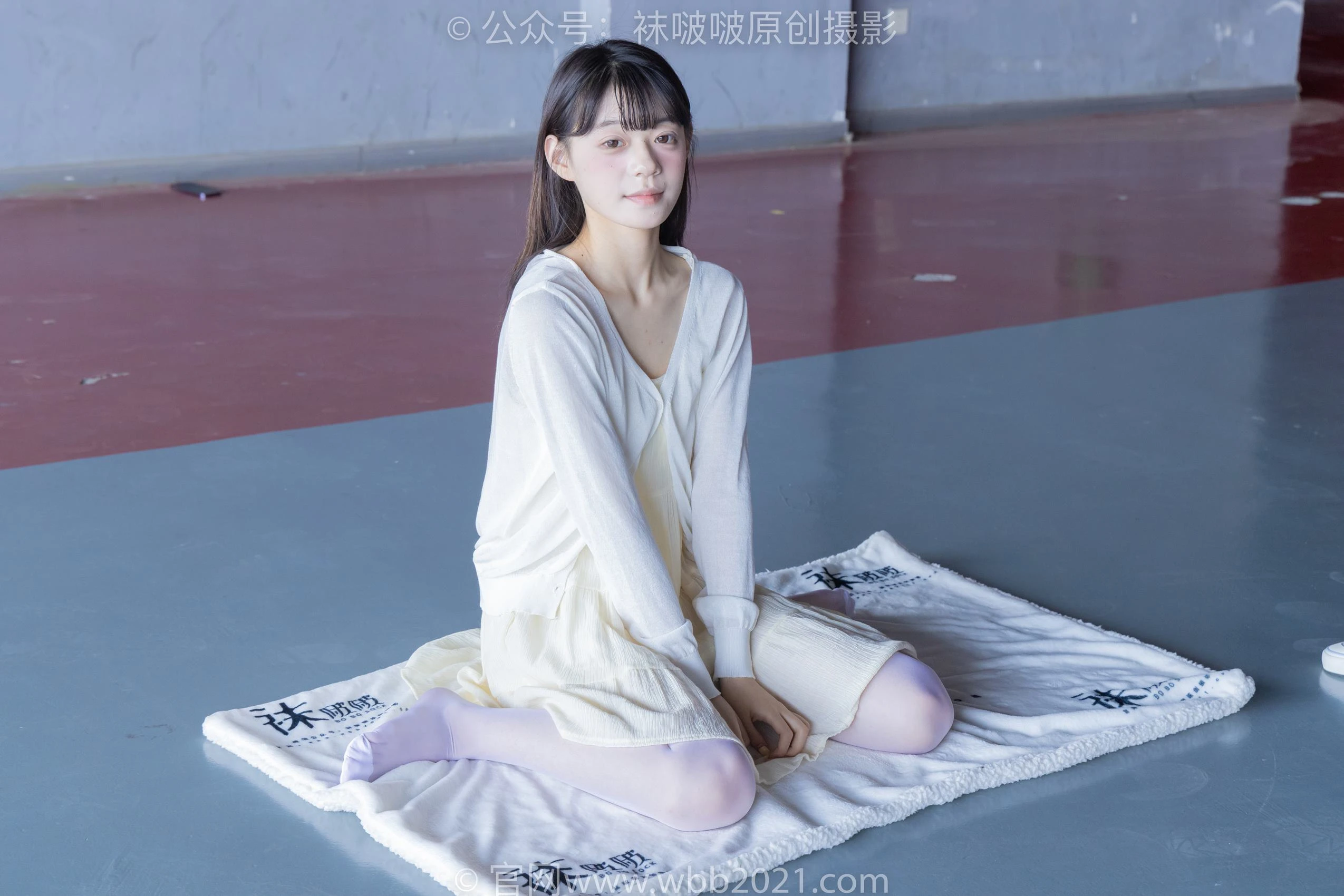 [BoBoSocks袜啵啵]NO.395 糯米-板鞋、白丝[145P/1V/6.59GB]