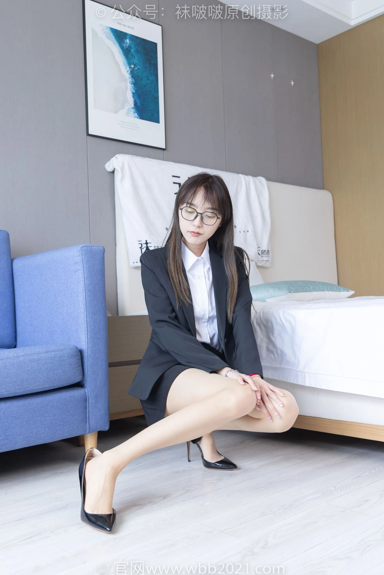 [BoBoSocks袜啵啵]NO.280 稚予-马丁靴、高跟鞋、黑棉袜、肉丝[145P/1V/5.61GB]