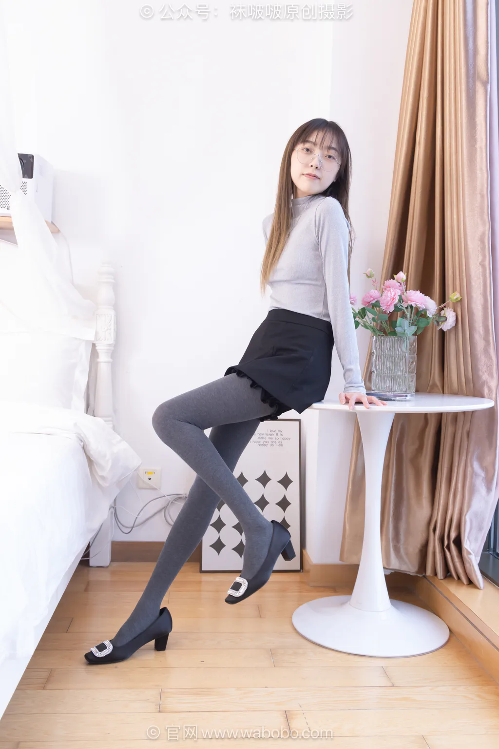 [BoBoSocks袜啵啵]NO.693 稚予-平底鞋、皮鞋、高跟鞋、浅厚灰丝、深厚灰丝[155P/1V/5.81GB]