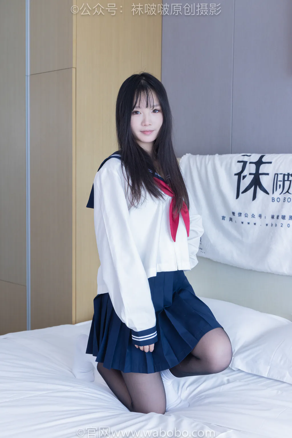 [BoBoSocks袜啵啵]NO.642 甜甜圈-过膝靴、板鞋、白棉袜、薄黑丝[152P/1V/7.23GB]