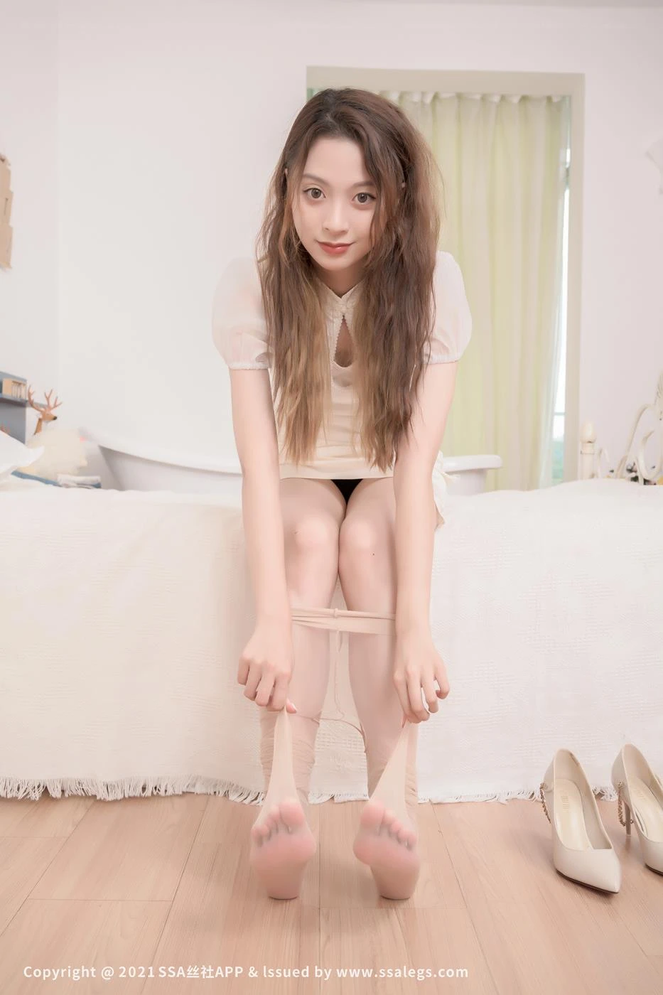 [SSA丝社]超清写真 NO.771 模特琦琦的肉丝袜玉足（下）[166P/1.99GB]