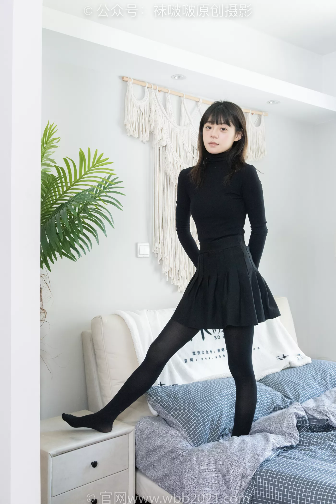 [BoBoSocks袜啵啵]NO.466 糯米-皮鞋、厚黑丝[140P/1V/7.09GB]