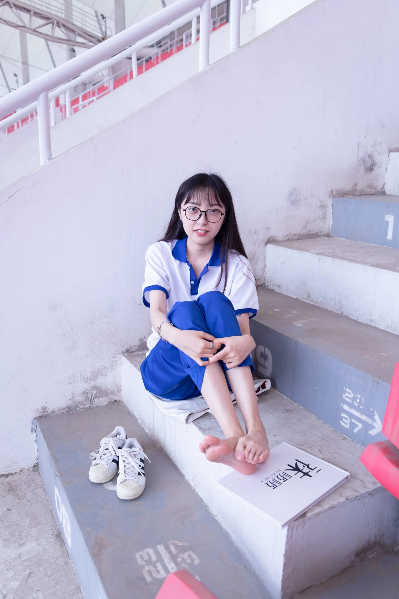 [BoBoSocks袜啵啵]NO.002 稚予-校服、贝壳头、白棉袜、裸足 [139P+1V/2.99GB]