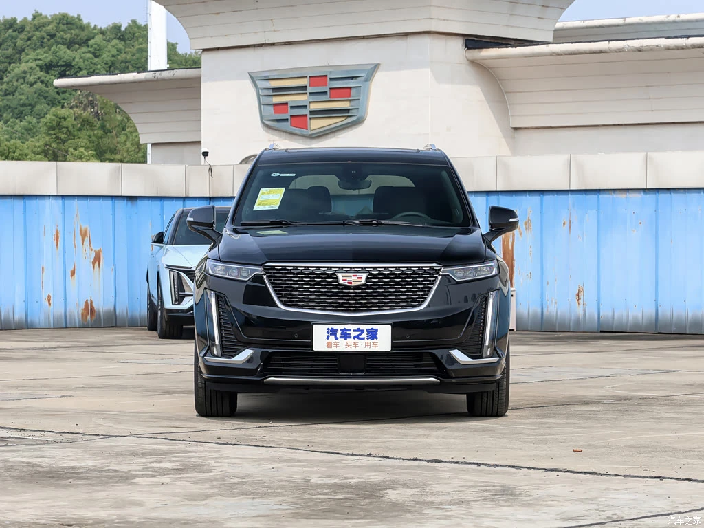 凯迪拉克_凯迪拉克XT6 2025款 2.0T 六座四驱豪华行政经典版 高清图集