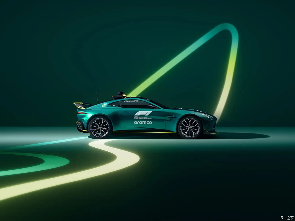 阿斯顿・马丁_V8 Vantage 2024款 F1 Safety Car 高清图集