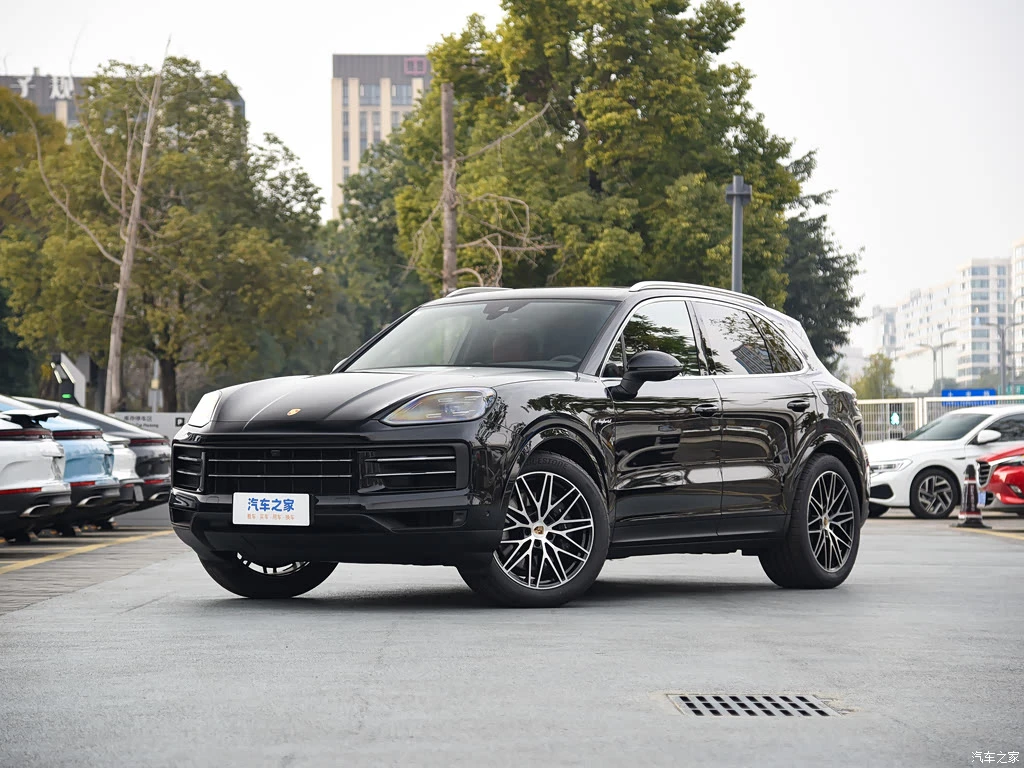 保时捷_Cayenne新能源 2025款 Cayenne E-Hybrid 2.0T 高清图集