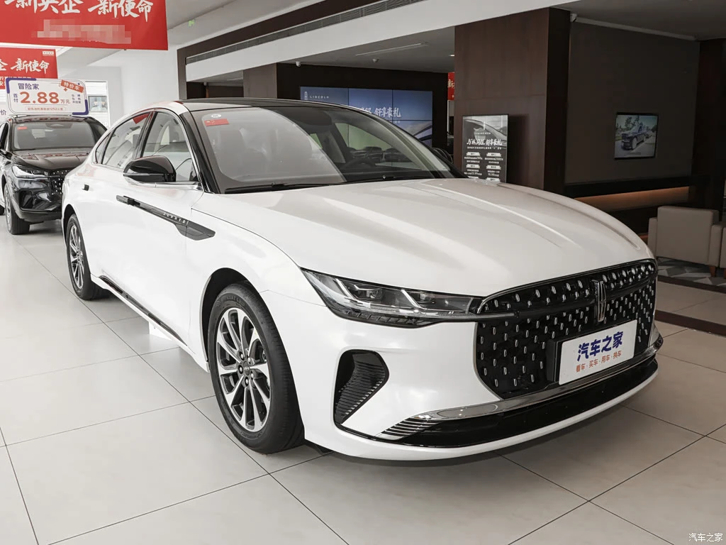 林肯_林肯Z 2025款 2.0T 尊悦 高清图集