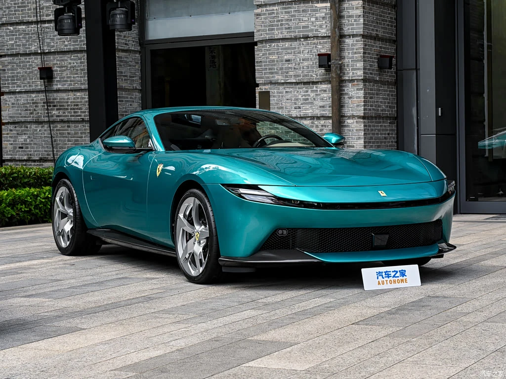 法拉利_Amalfi 2026款 3.9T V8 标准版 高清图集