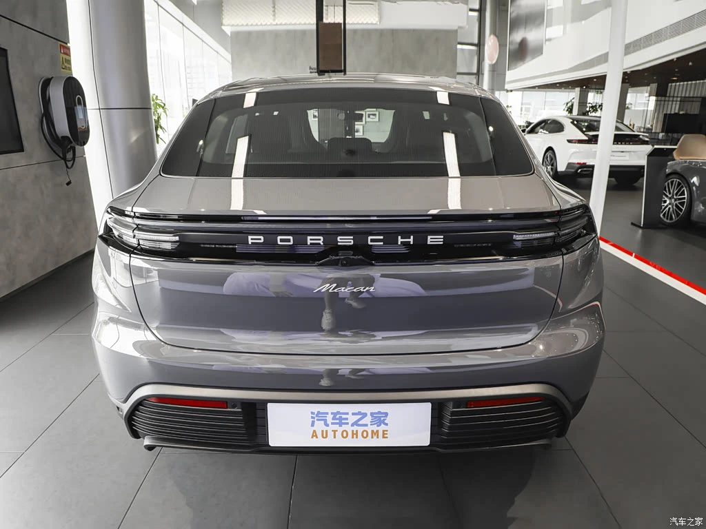 保时捷_Macan新能源 2026款 Macan 长续航版 高清图集