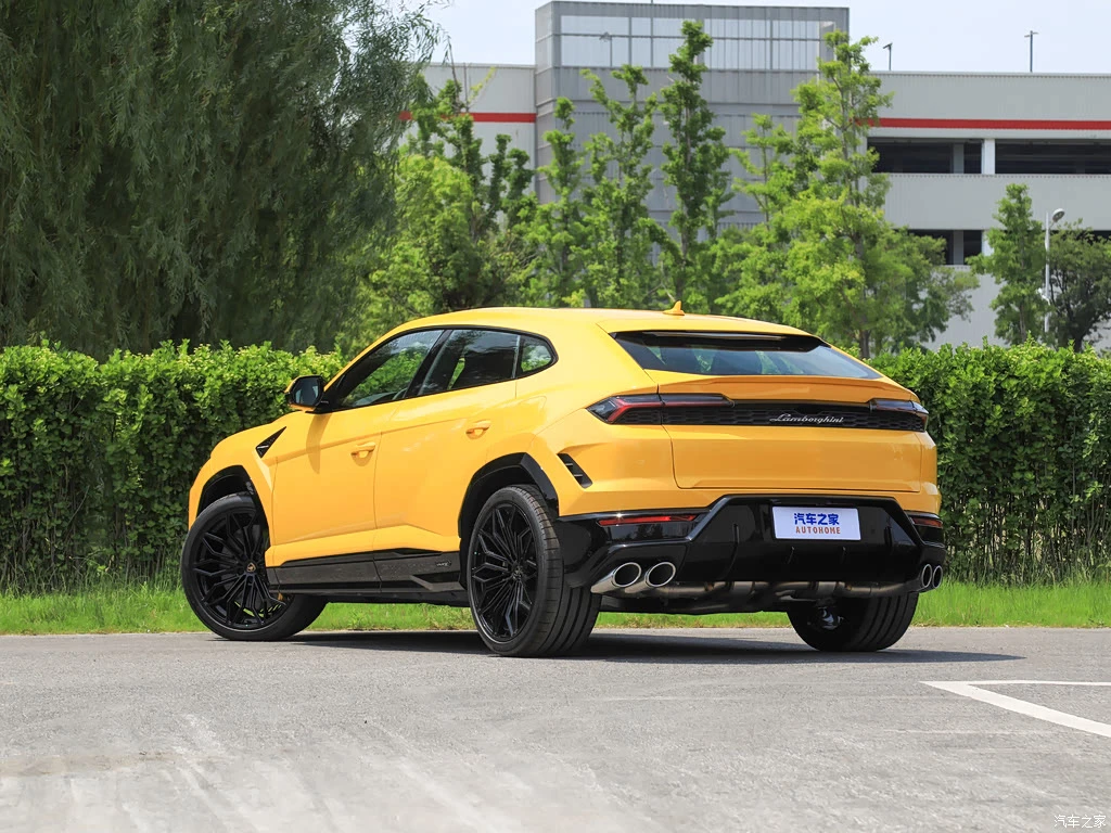 兰博基尼_Urus SE 2026款 4.0T 标准版 高清图集