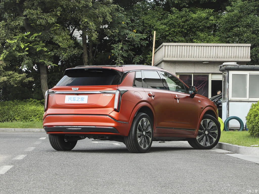 凯迪拉克_凯迪拉克XT5 PHEV 2027款 智混四驱Pro 高清图集