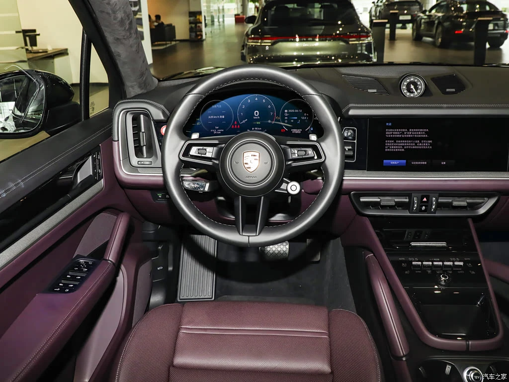 保时捷_Cayenne新能源 2025款 Cayenne E-Hybrid 2.0T 高清图集