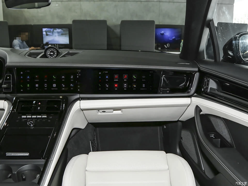 保时捷_Panamera新能源 2024款 Panamera 4 E-Hybrid 行政加长版 2.9T 高清图集