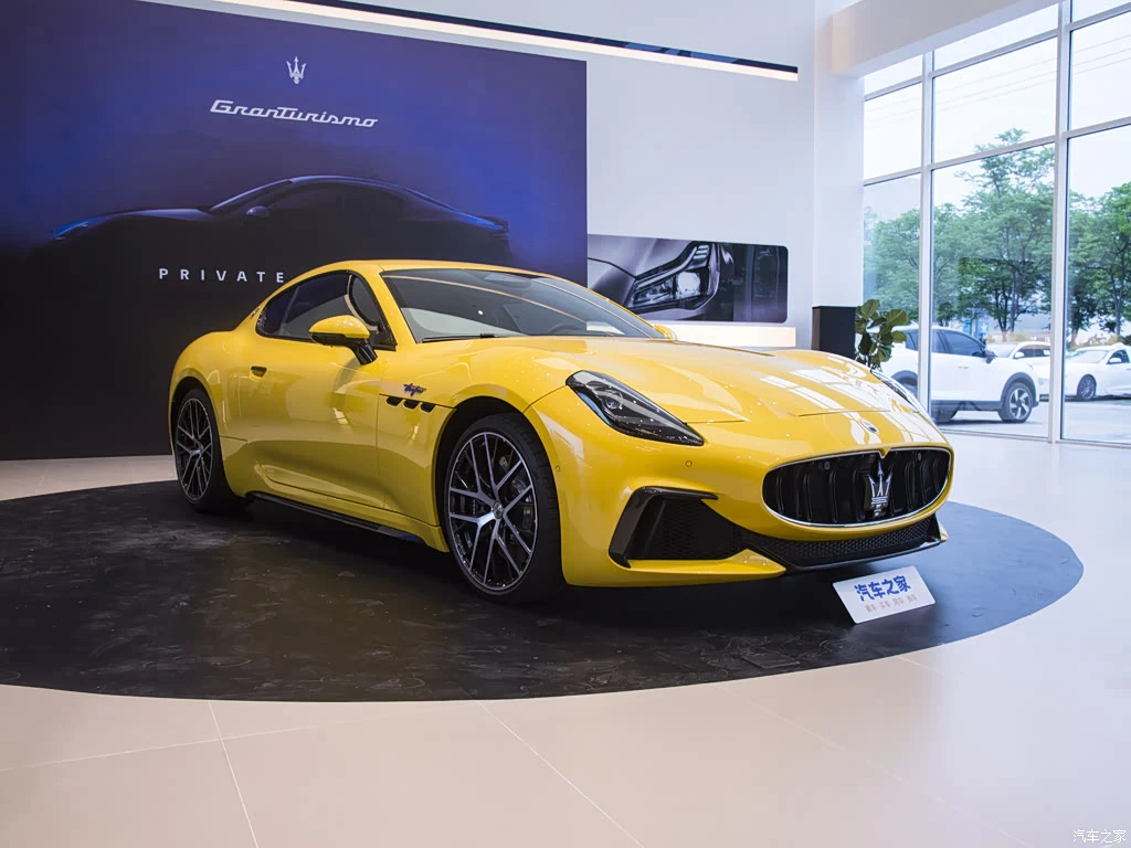 玛莎拉蒂_GranTurismo 2023款 3.0T Trofeo 高清图集
