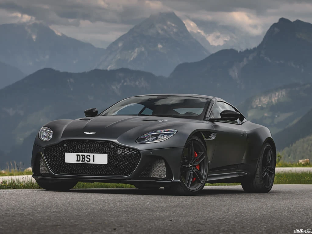 阿斯顿・马丁_阿斯顿・马丁DBS 2023款 DBS Superleggera V12 Coupe 高清图集
