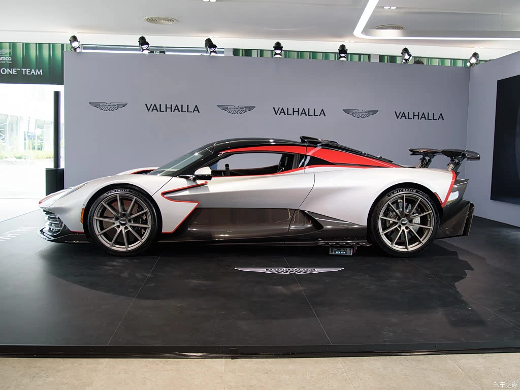 阿斯顿・马丁_Valhalla 2025款 4.0T PHEV 高清图集