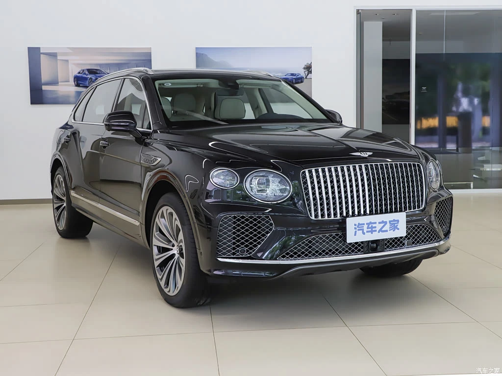 宾利_添越 2026款 4.0T V8 长轴距艺境版 高清图集