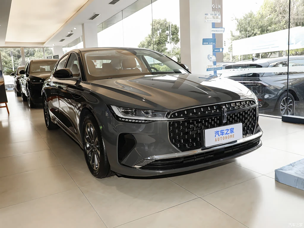 林肯_林肯Z 2025款 2.0T 尊尚 高清图集