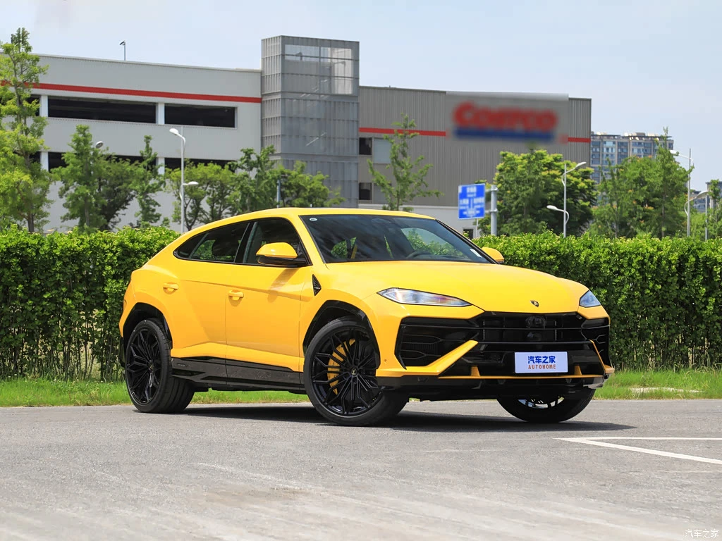 兰博基尼_Urus SE 2026款 4.0T 标准版 高清图集