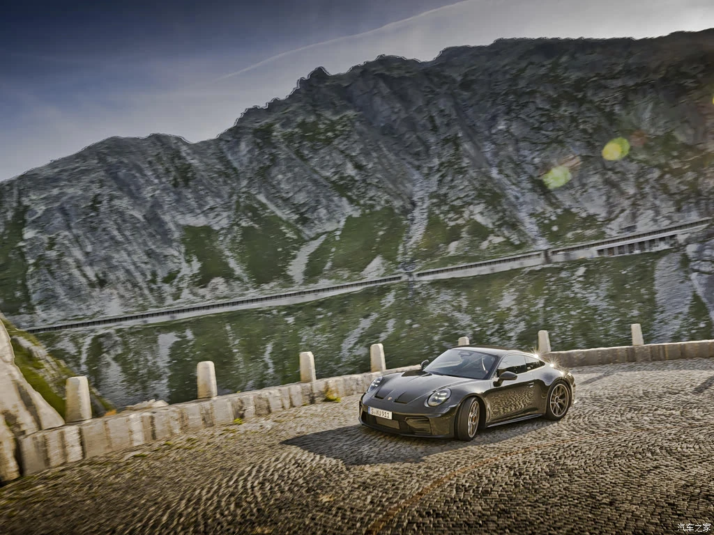 保时捷_保时捷911 2027款 GT3 Bergsport 高清图集