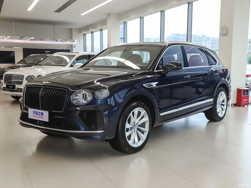 宾利_添越 2026款 4.0T V8 长轴距版 高清图集